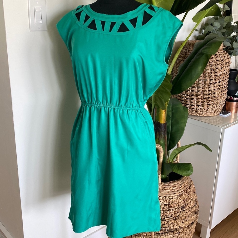Banana Republic Green Dress with neck detailing